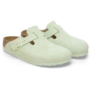 Birkenstock Boston Soft Footbead in the Color Faded Lime